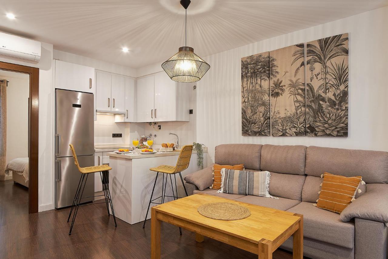 Sunset Apartment - City Center マラガ エクステリア 写真