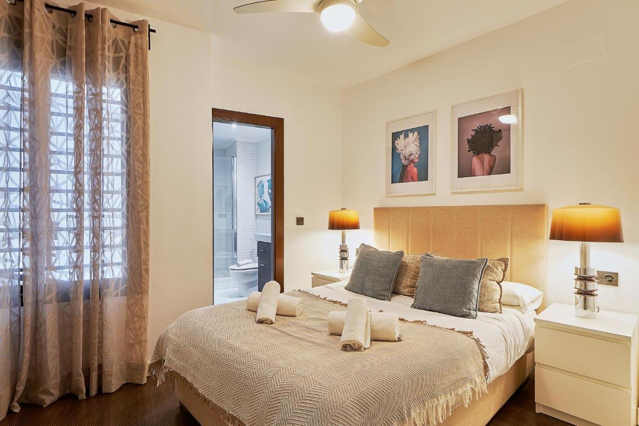 Sunset Apartment - City Center マラガ エクステリア 写真